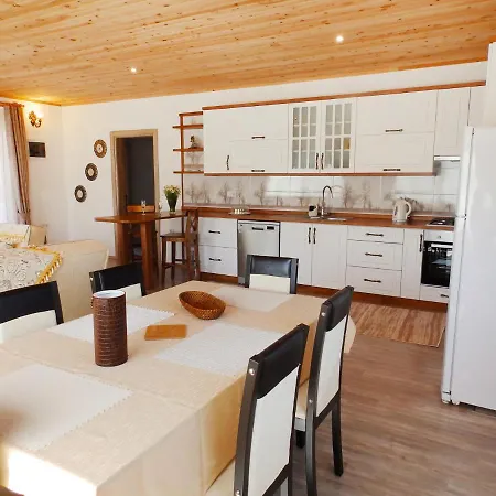 Kayakoey'De Kiralik Muhafazakar Jakuzili, Havuzlu Villa *